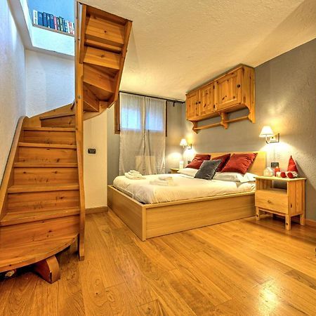 Casa Julie - Accogliente Rifugio Nella Quiete - Cour 0157 Διαμέρισμα Κουρμαγιέρ Εξωτερικό φωτογραφία