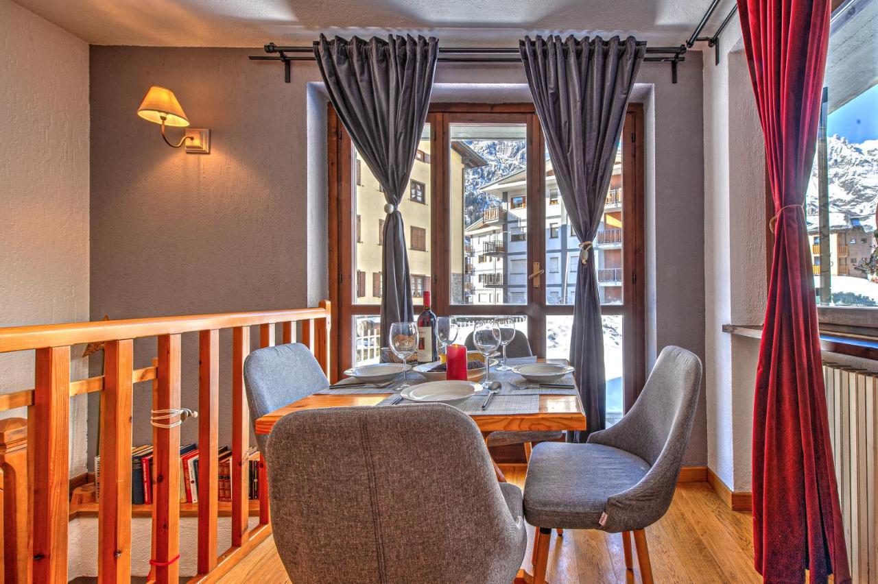 Casa Julie - Accogliente Rifugio Nella Quiete - Cour 0157 Διαμέρισμα Κουρμαγιέρ Εξωτερικό φωτογραφία