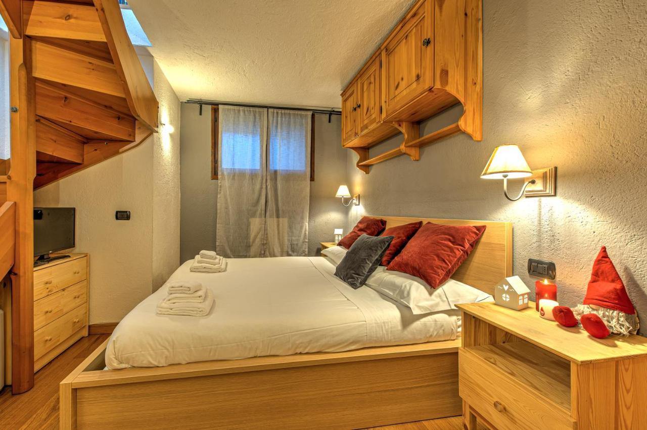 Casa Julie - Accogliente Rifugio Nella Quiete - Cour 0157 Διαμέρισμα Κουρμαγιέρ Εξωτερικό φωτογραφία